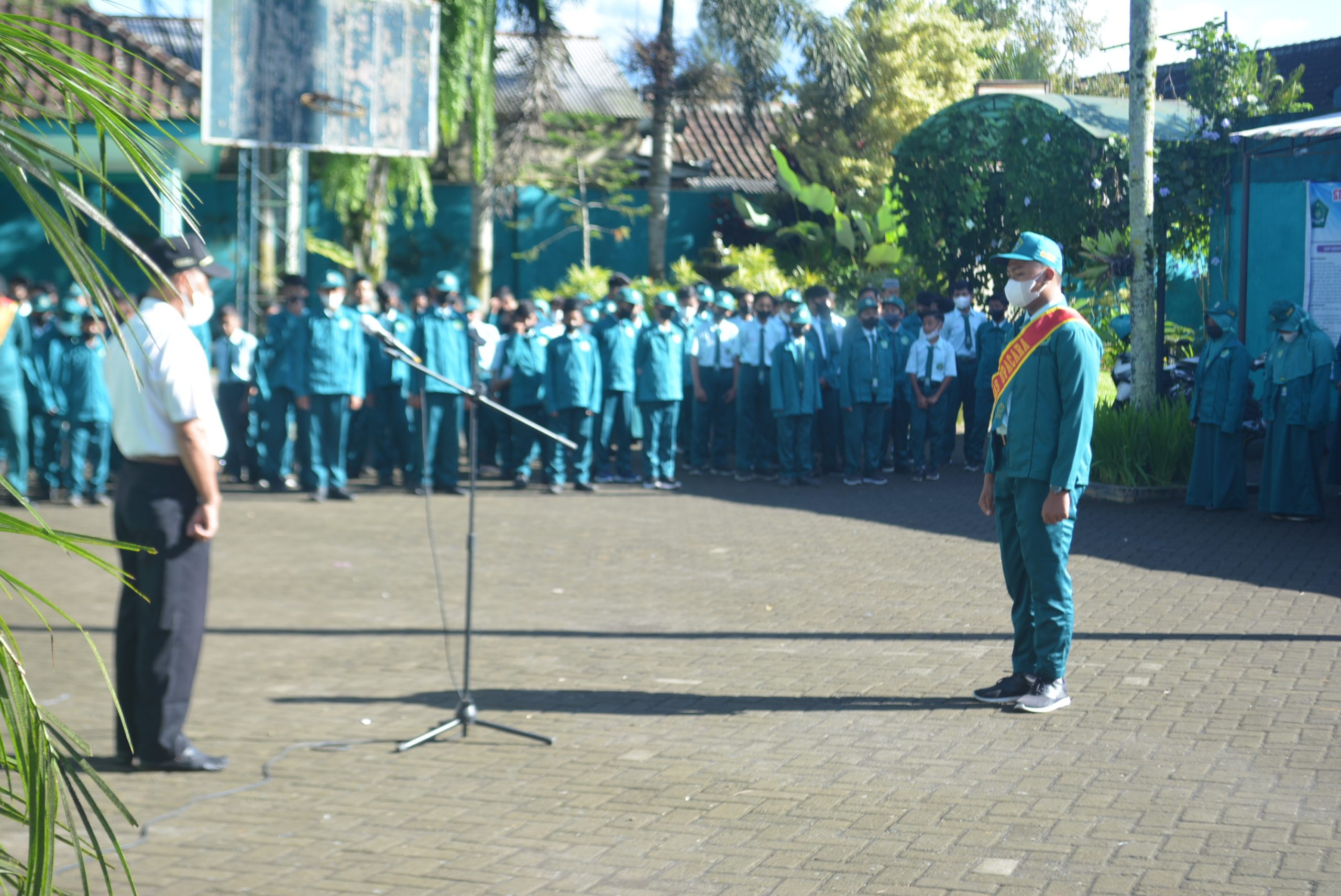 Pelaksanaan Upacara Bendera Awal Semester Genap Tahun Pelajaran 2021/2022