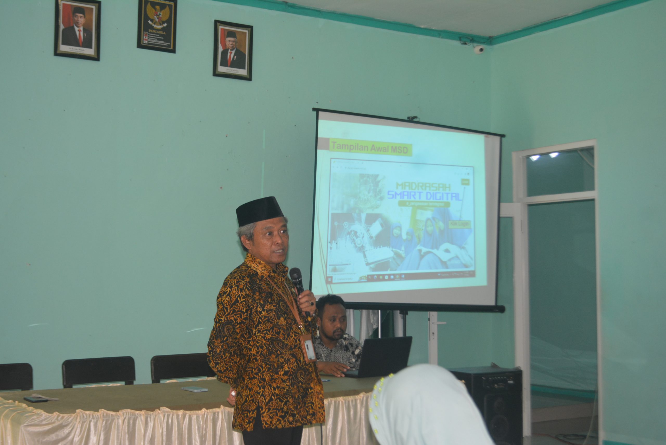 MTsN 11 Banyuwangi Datangkan Pokjawas Kemenag Banyuwangi Menuju Madrasah Smart Digital